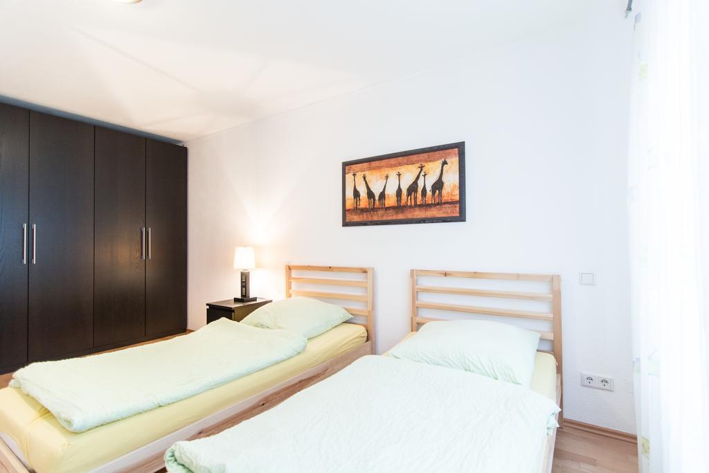 Ferienwohnung Neuss Eksteriør billede